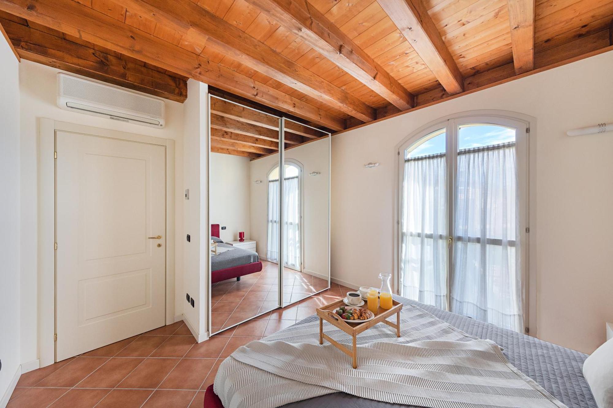 Borgo Del Torchio Apartments By Wonderful Italy Manerba del Garda Zewnętrze zdjęcie