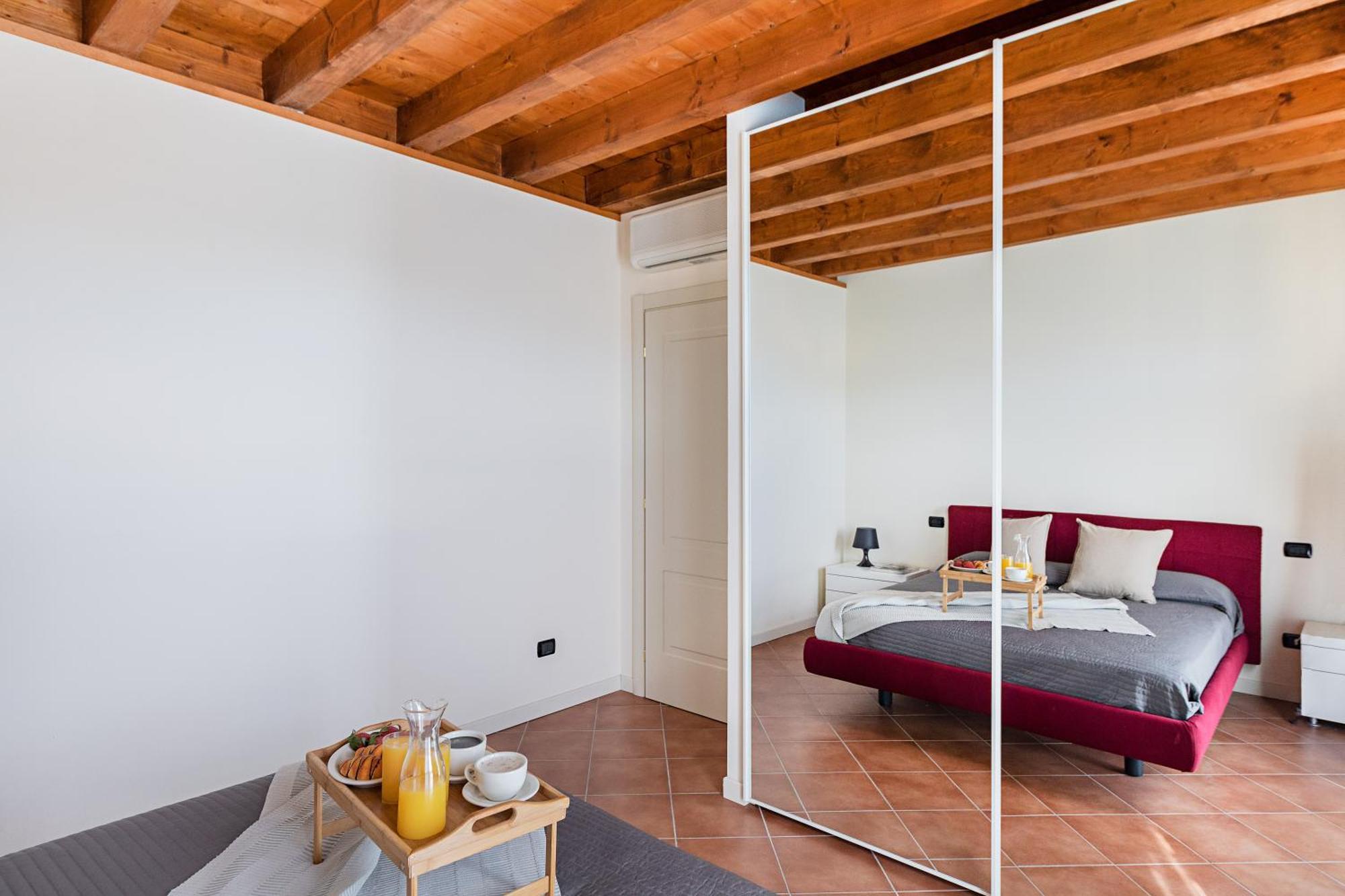Borgo Del Torchio Apartments By Wonderful Italy Manerba del Garda Zewnętrze zdjęcie